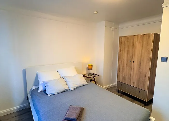 Cafe Ettelbrueck Apartament